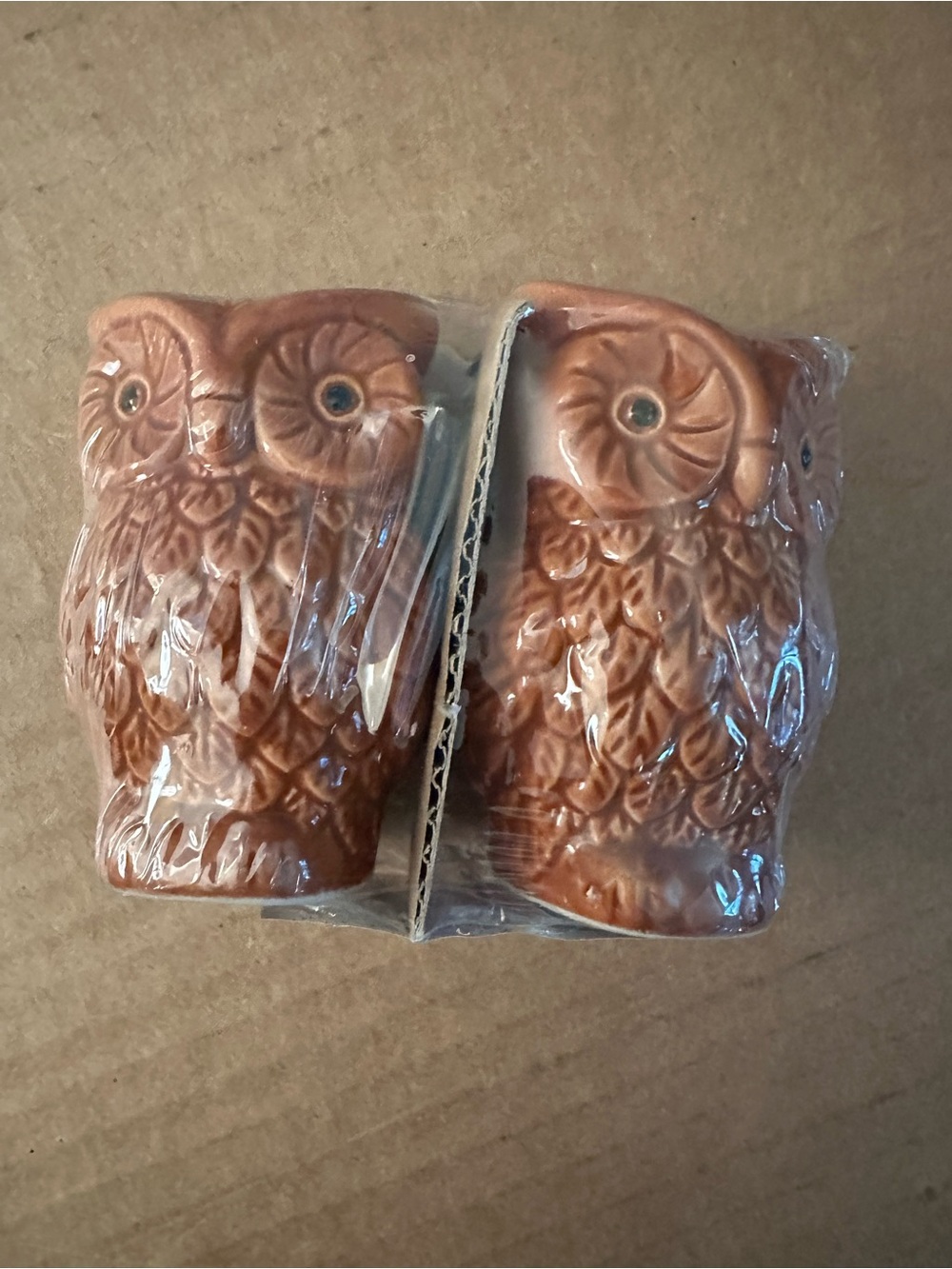 Ceramic Owl Salt and Pepper Shaker Set - Brown